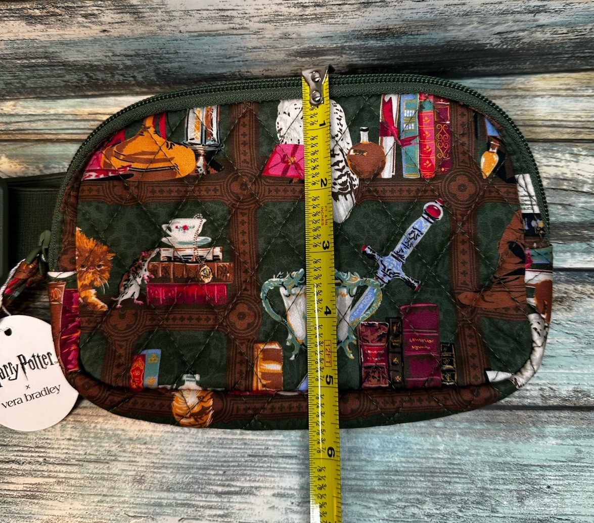 NEW Vera Bradley Woodward Small Belt Bag ⚯ ͛ Harry Potter Hogwarts Library