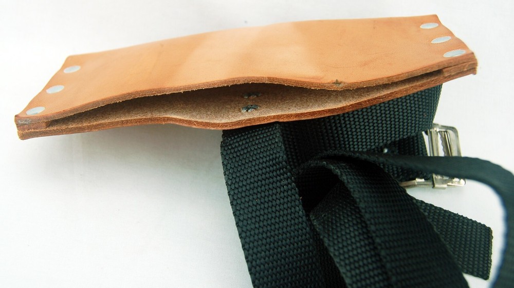 LEATHER CABLE CUTTER GUARD- CA7374X -10024330