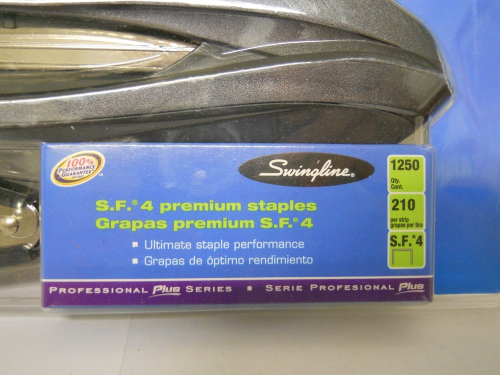 Lot- Swingline Standard Stapler. Destapler, & 21,250 Staples 1 Sharp Point