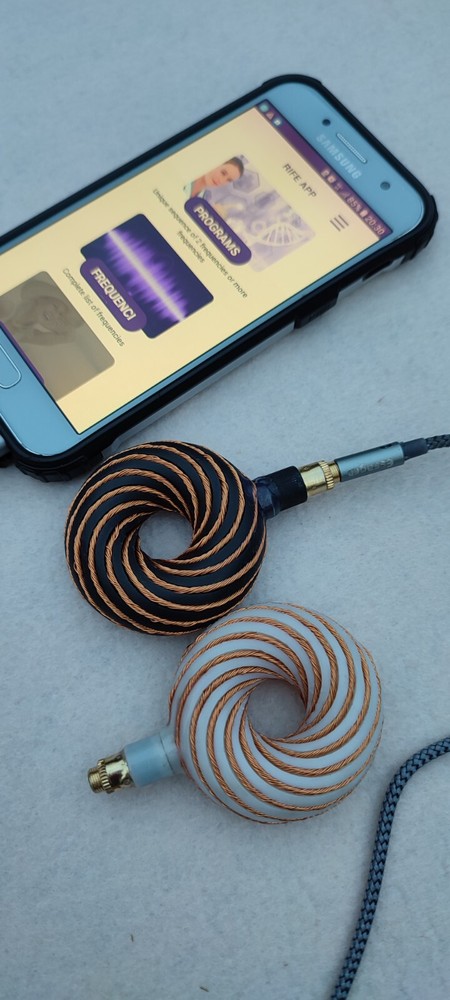 12 Turns Violet Spirals Toroidal Vortex Wave Generator Torsion Fields Generator