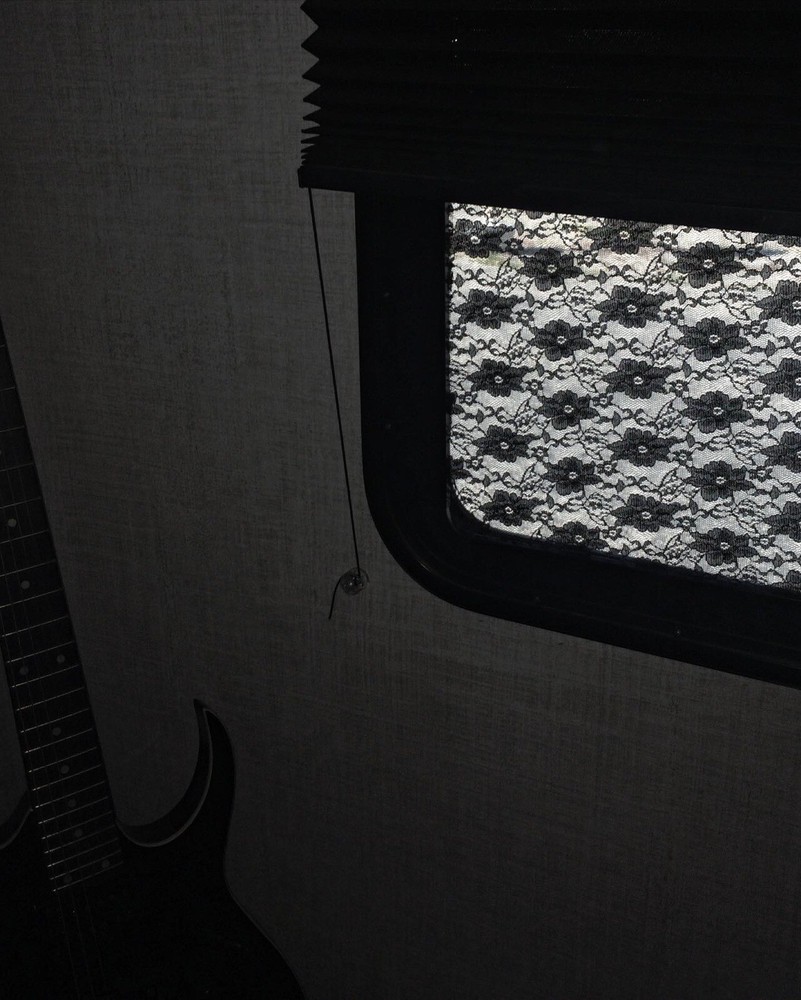 Lace Screens For Windows