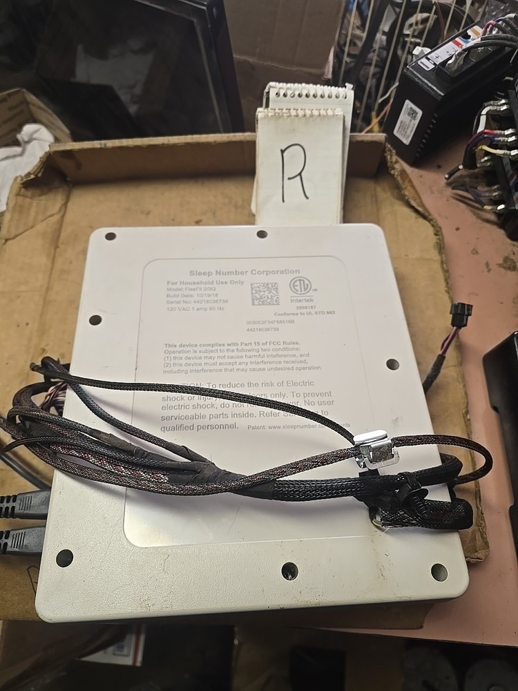 Sleep Number FlexFit 2/3Q Control Unit Box