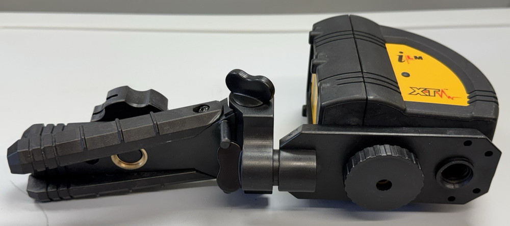 ILM-XT - CST Berger Lasermark Laser Cross Level