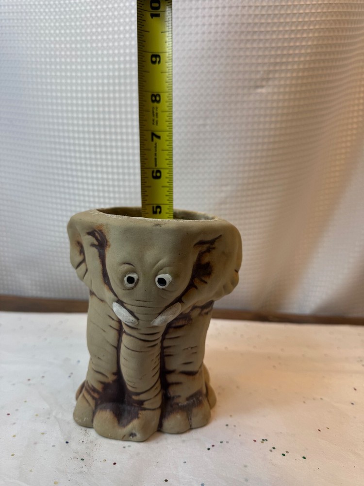 Ceramic 3D Funny Matte Sand Stone Textured Wrinkled Elephant Planter