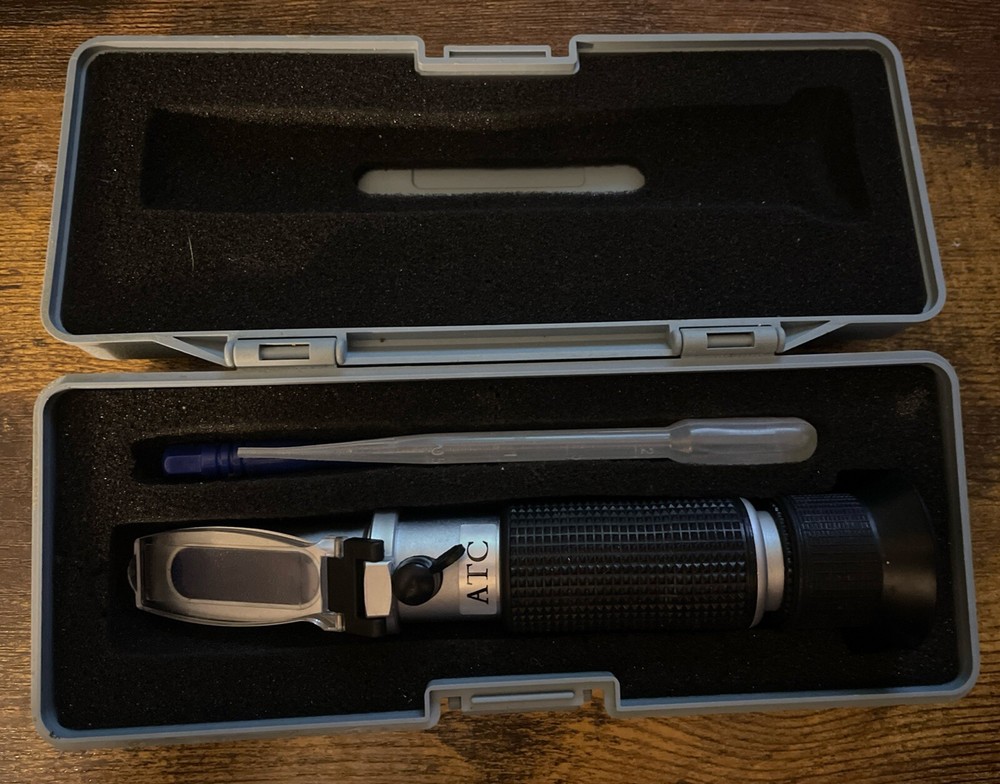 Brix Wort Specific Gravity Refractometer 0~32% Fruit Beer Wine Sugar Test US