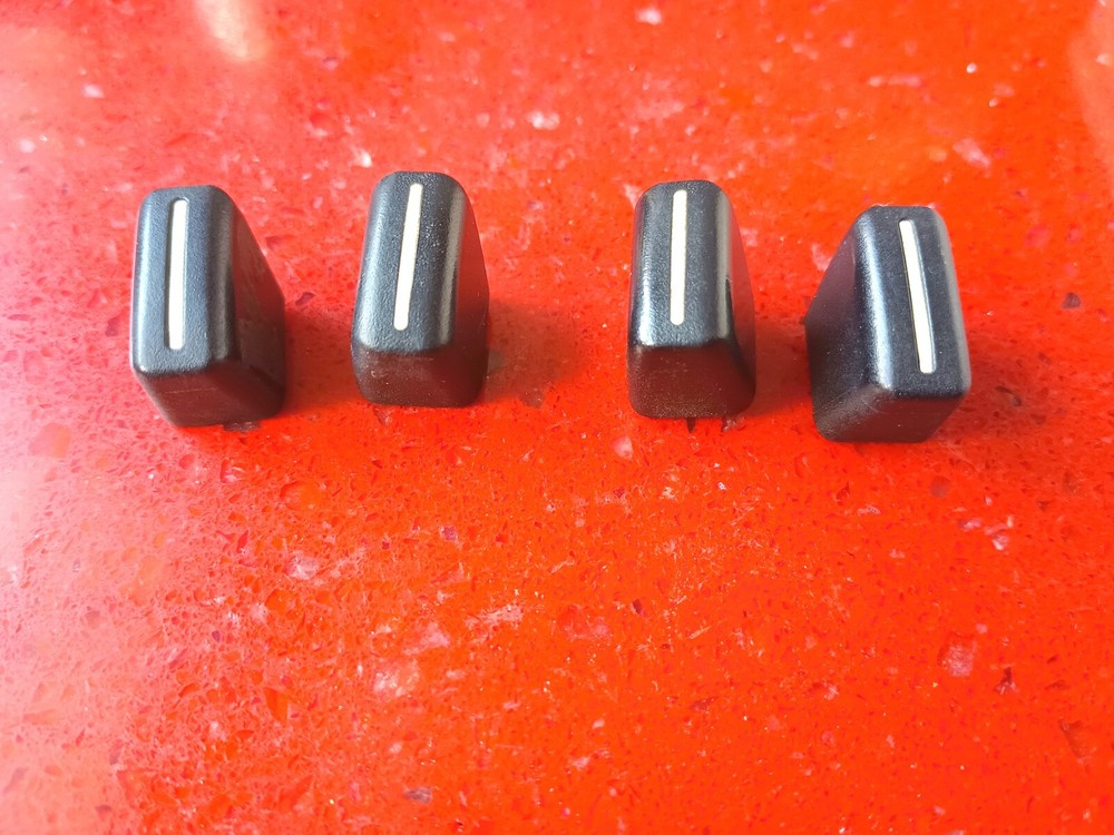 92 93 94 Geo Metro OEM Climate Control A/C Heater Adjustment Knobs Quantity 4