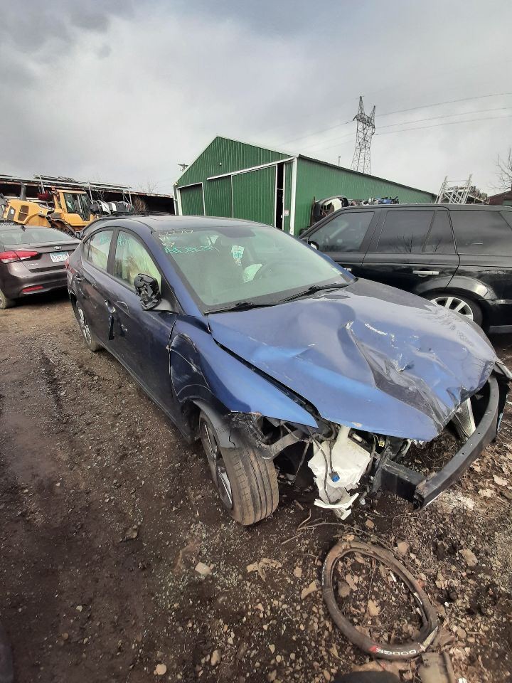 Camera/Projector Rear View Camera Decklid Fits 17-18 ELANTRA 928525