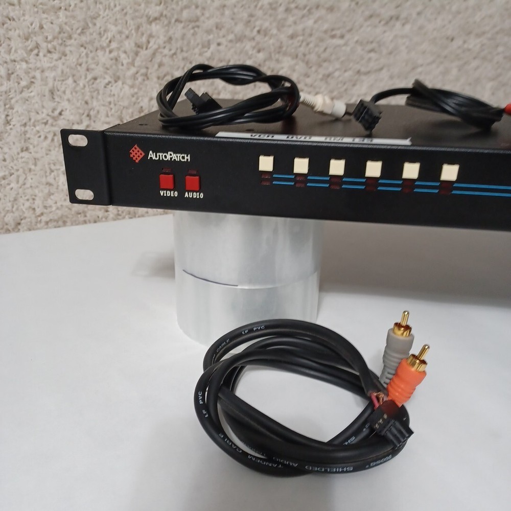 AutoPatch Half-Y Audio/ Video Distribution Matrix