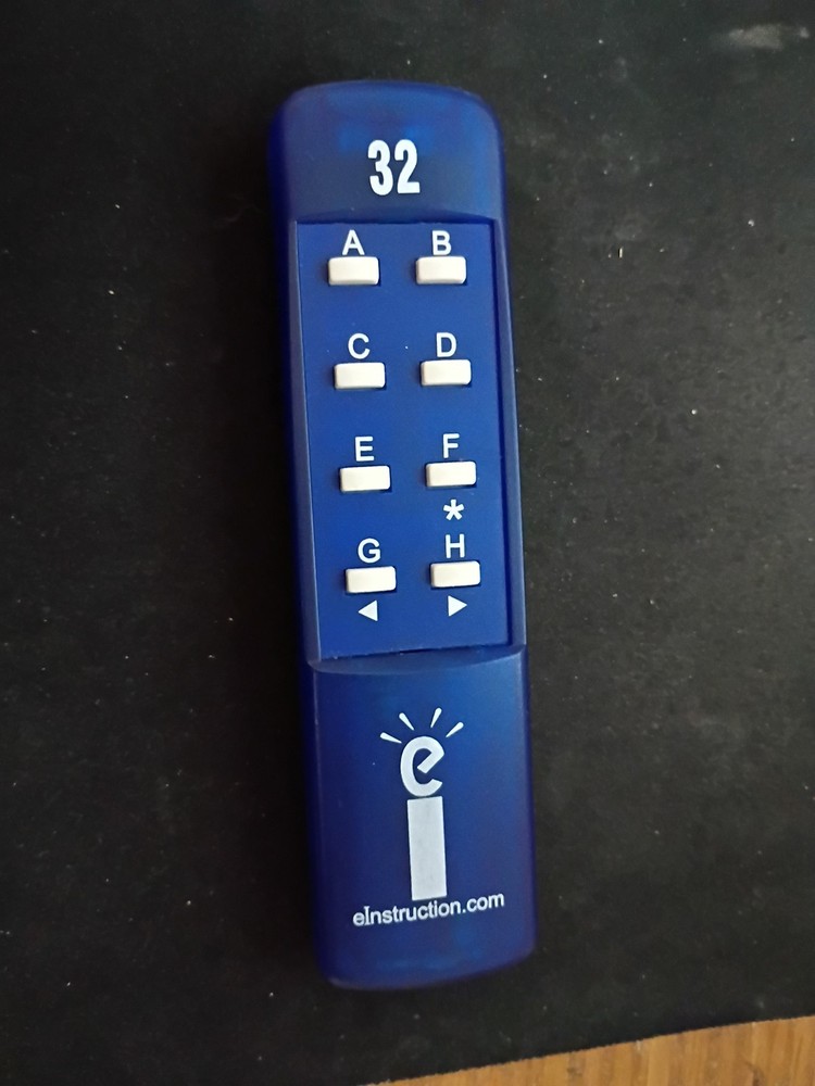 Lot Of 10 Einstruction Classroom Performance System Remotes Receiver