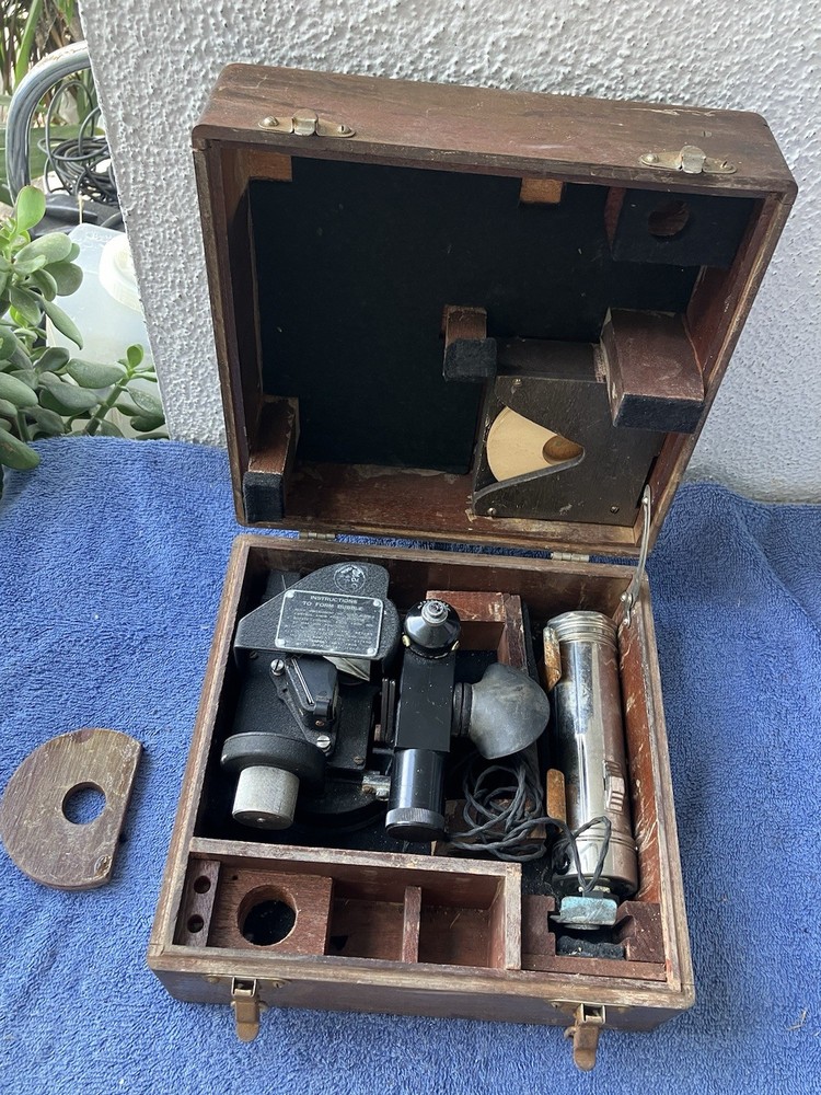 Vintage Sextant Model A-10 US Army Air Forces