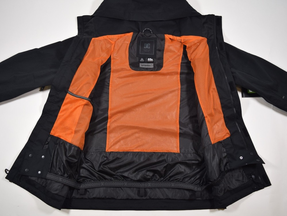 2026 NWT Mens DC Command 45K Technical Snow Jacket $300 L black shell