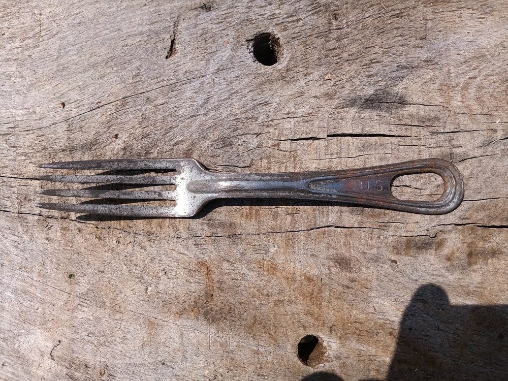 WW2 Era US Army Mess Kit Fork