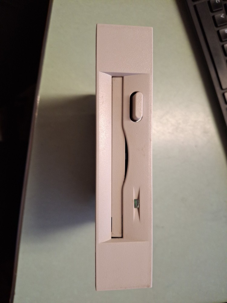 Compaq 388617-706 Beige Bezel