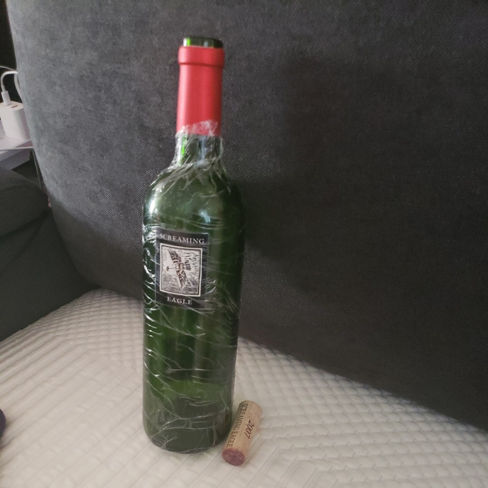 2007 Screaming Eagle Wine Empty Bottle w cork