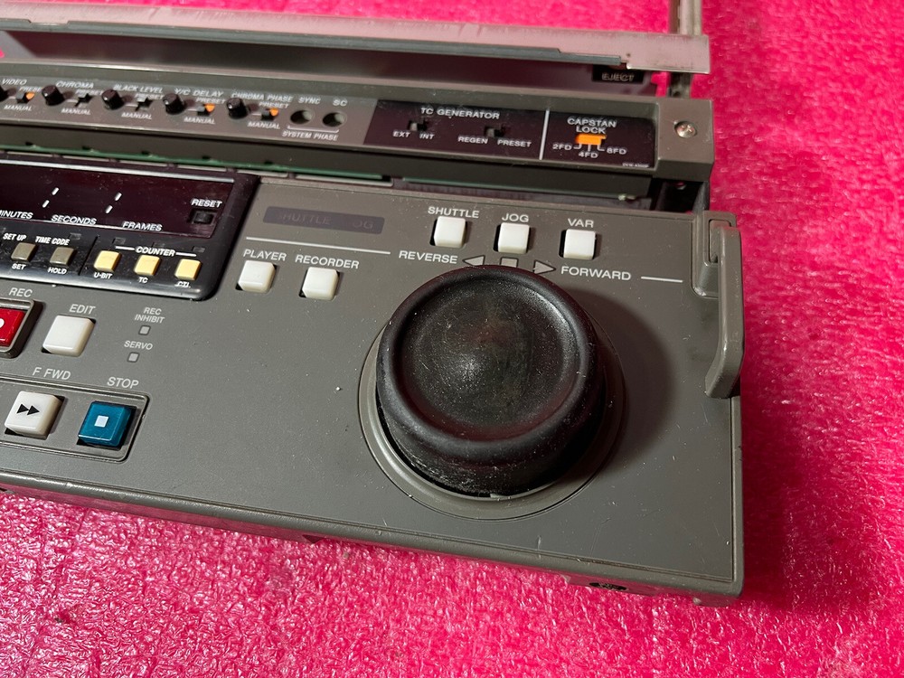 Sony DVW-A500P DIGITAL VIDEOCASSETTE RECORDER ''Button panel''