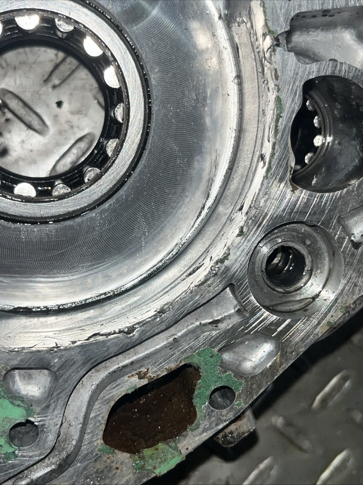 08-09 HONDA CRF250R CRF 250R OEM Left RIGHT CRANK CASE CRANKCASE Engine DAMAGED