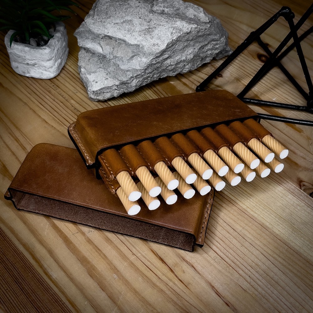 Leather handmade cigarette case PUEBLO premium leather