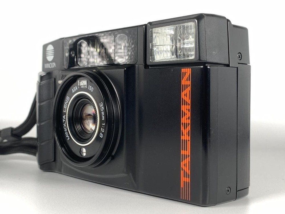 Excellent condition MINOLTA TALKMAN compact camera