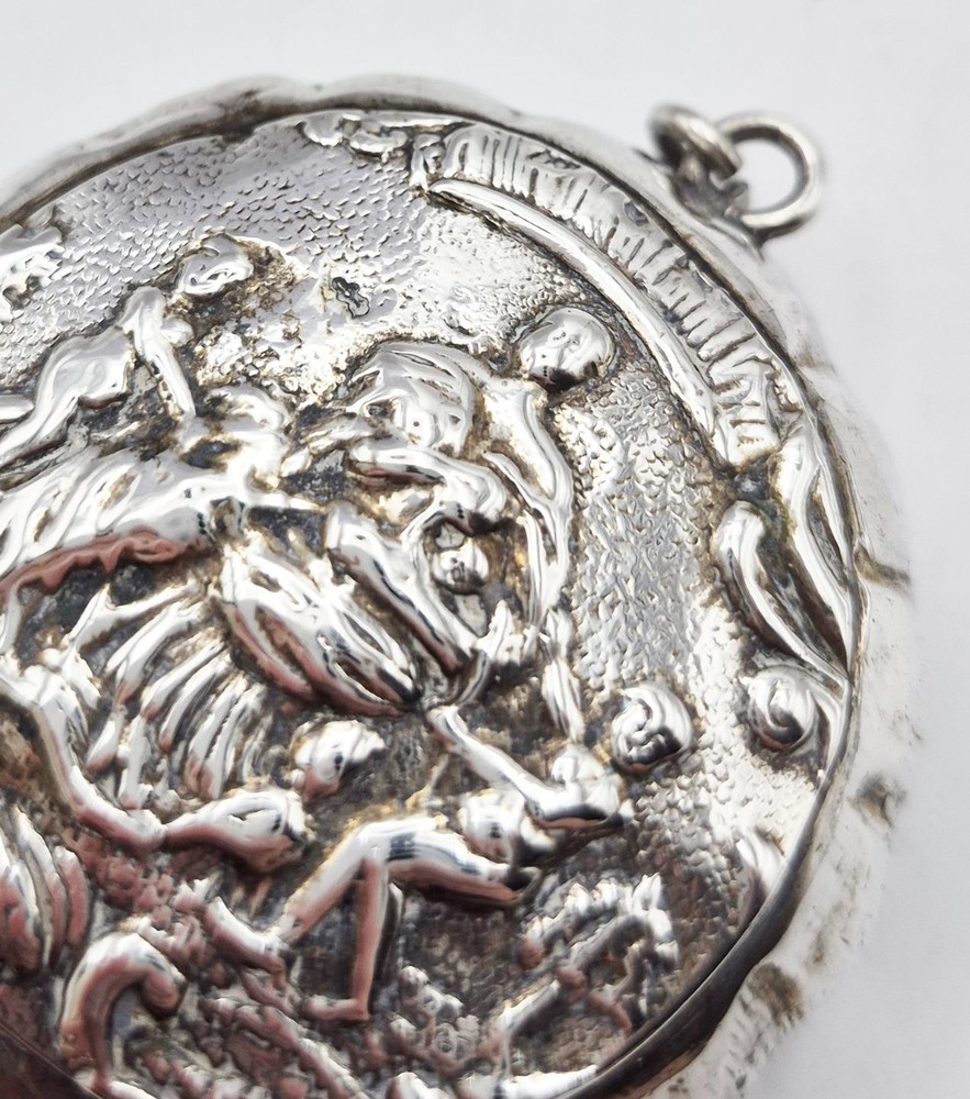 19TH CENTURY DUTCH SOLID SILVER NEOLCLASSICAL CHATELAINE SNUFF BOX