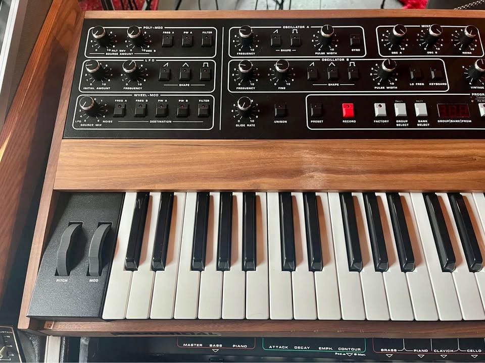 Sequential Prophet 10 analog poly synth IN BOX barely used