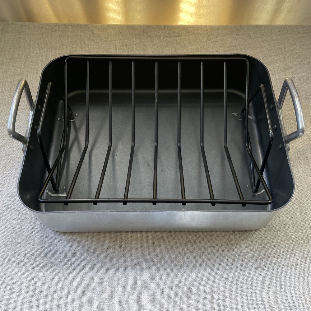 Nonstick Rectangular Roasting Pan With Rack 16” X 12” X 4”