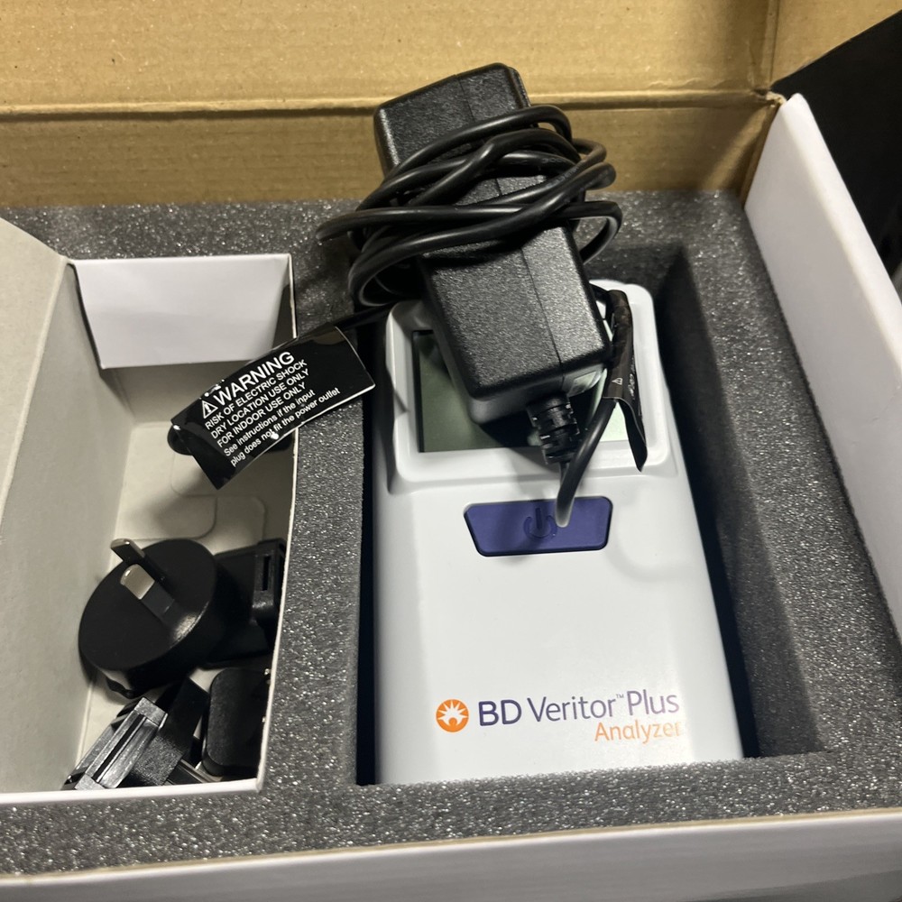 BD Plus Analyzer 256066