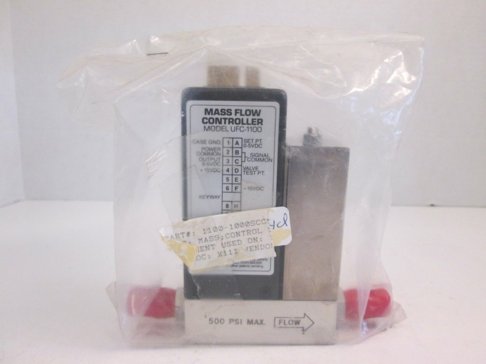 Unit UFC-1100 Mass Flow Controller, HCL, 1000 SCCM