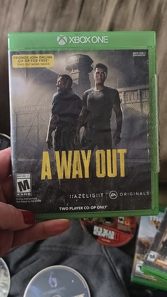 Microsoft Xbox 360 White Console w/ PowerA Controller, Adapters, Xbox One Games