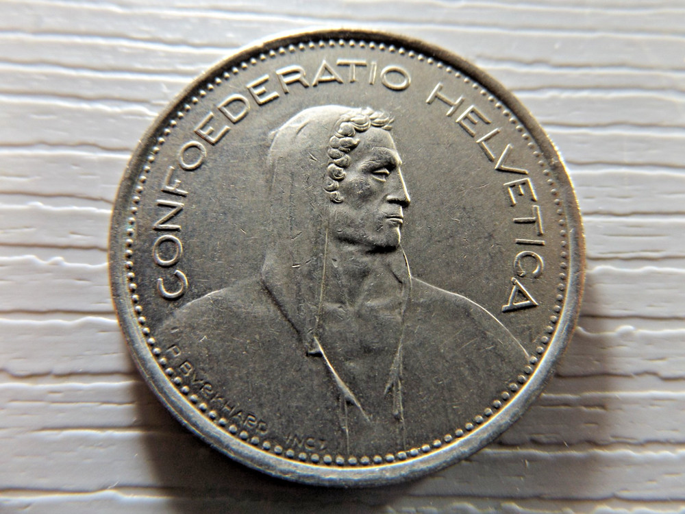 SWITZERLAND 1975 5 Francs