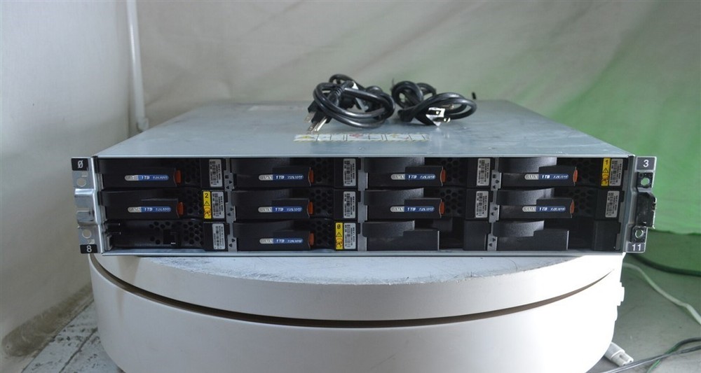 EMC2 MPE 12-Bay Dual Raid Controller Storage Array SEE NOTES