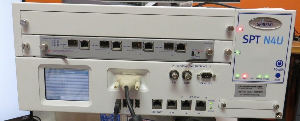 Spirent SPT N4U Chassis with CM-1G-D4 Module Fan Error AS-IS