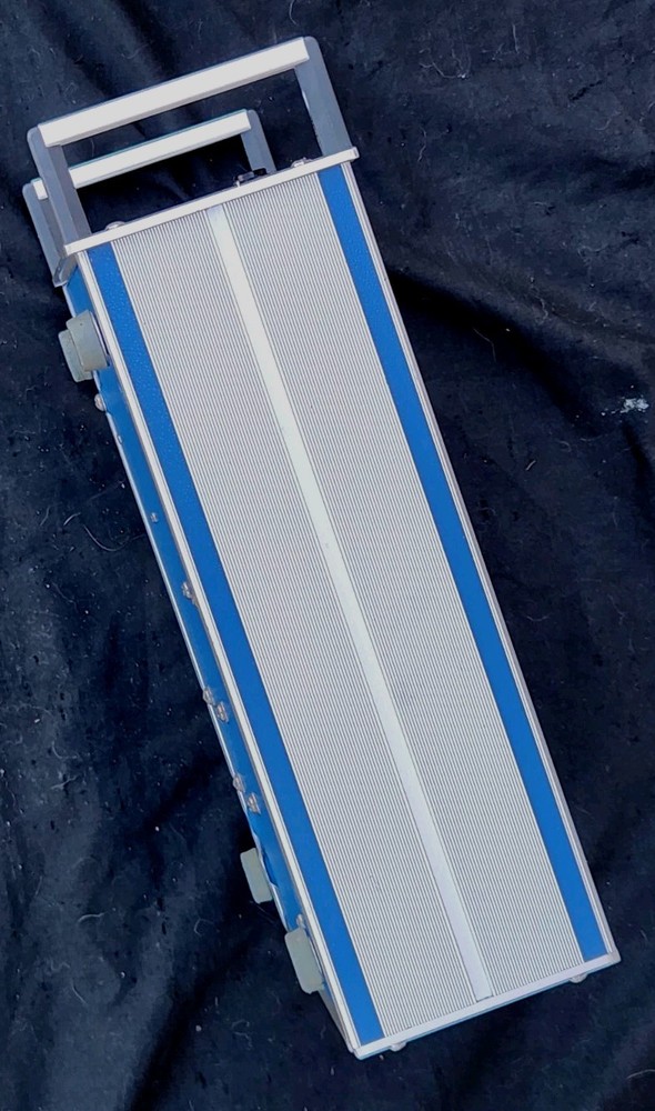 Avtech AVK-AV-C Pulse Generator Control Module – Powers On – As-Is