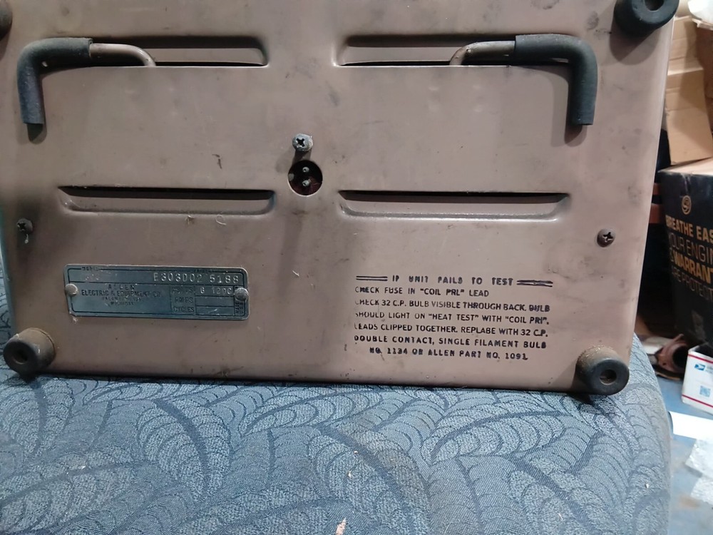 Allen ElectricEquipment Model #E303. OIL