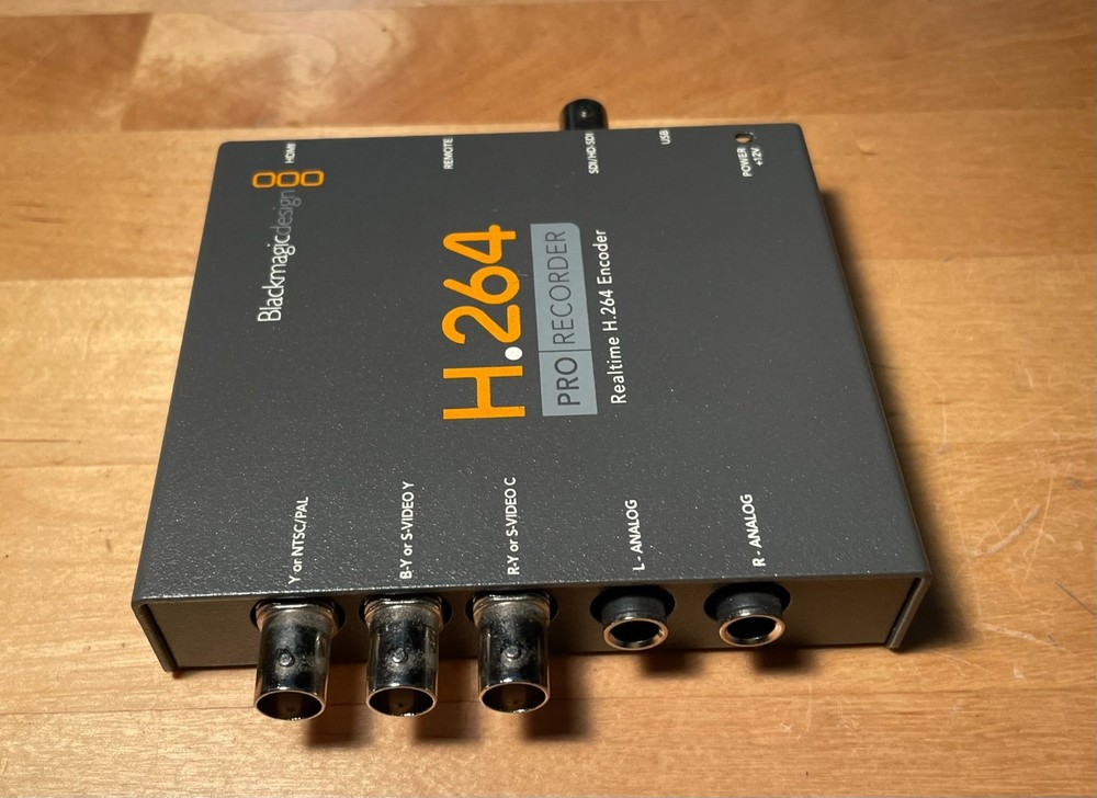 Blackmagic Design H.264 Pro Recorder Video Encoder with Power Supply