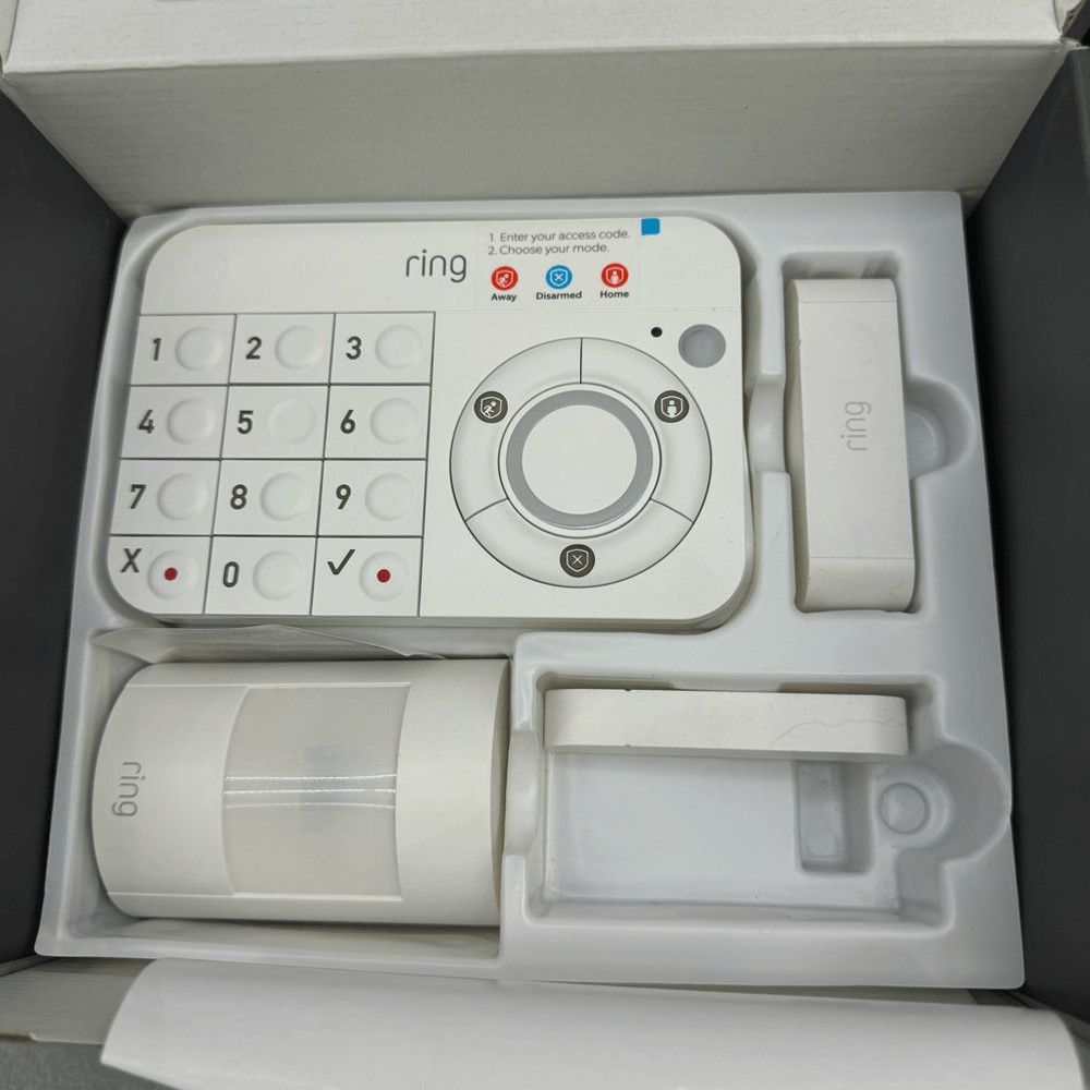 Ring Security System Bundle Motion Detector Solar Panel Install Acessories + Mor