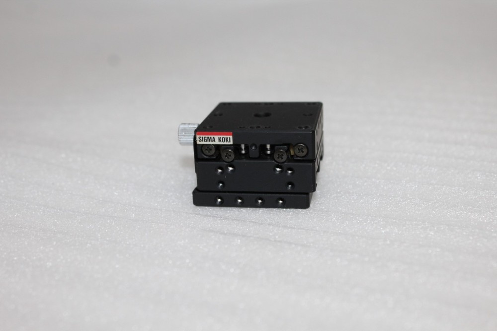 Sigma Koki Linear Single Stage Table 40x40 mm.