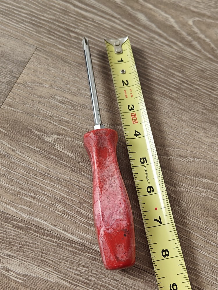 Snap On Tools USA #2 Phillips Red Hard Handle Screwdriver SDDP42