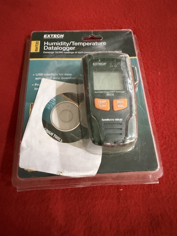 Extech RHT20 Humidity/Temperature Data Logger