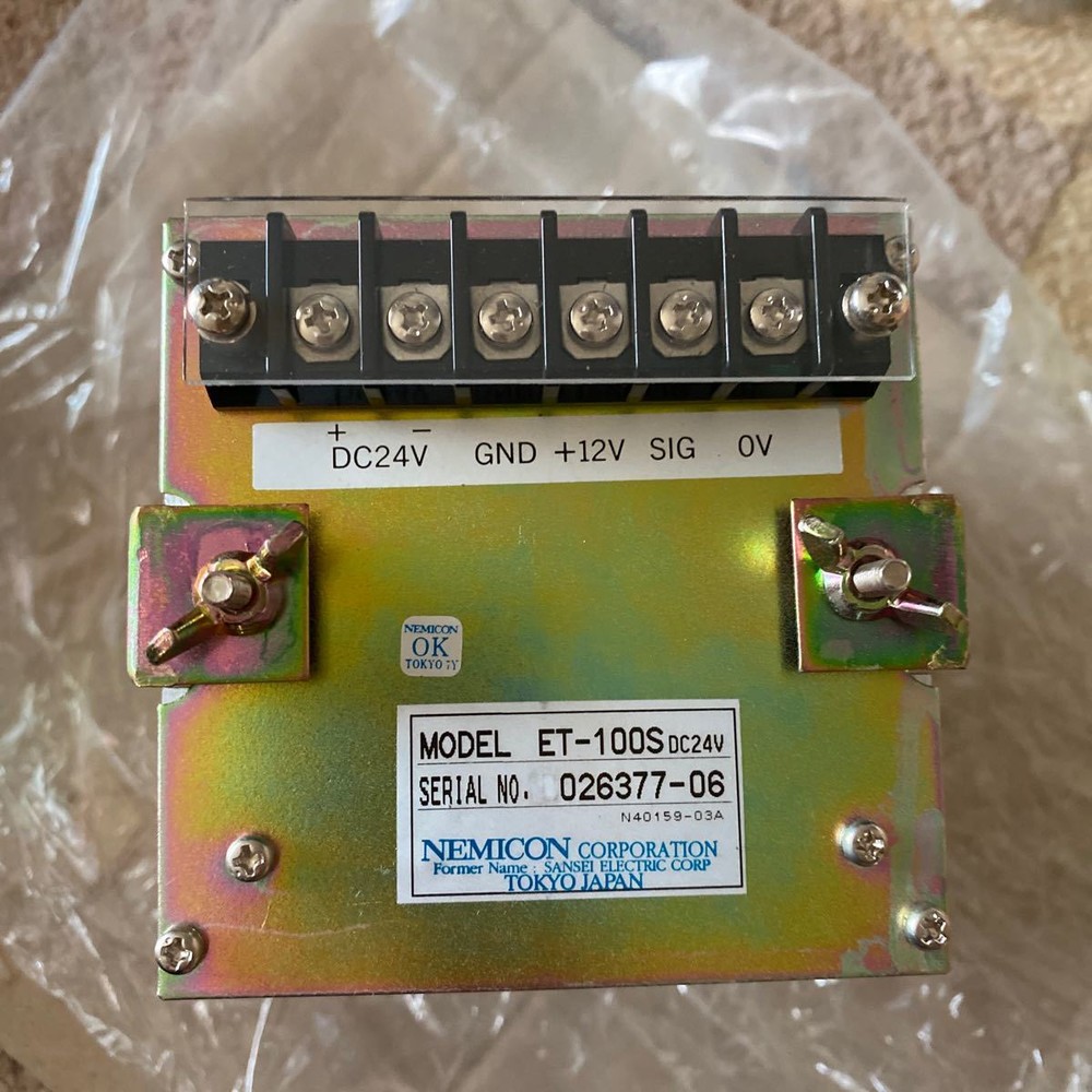 Sansei Tachometer ET-100S Tachometer