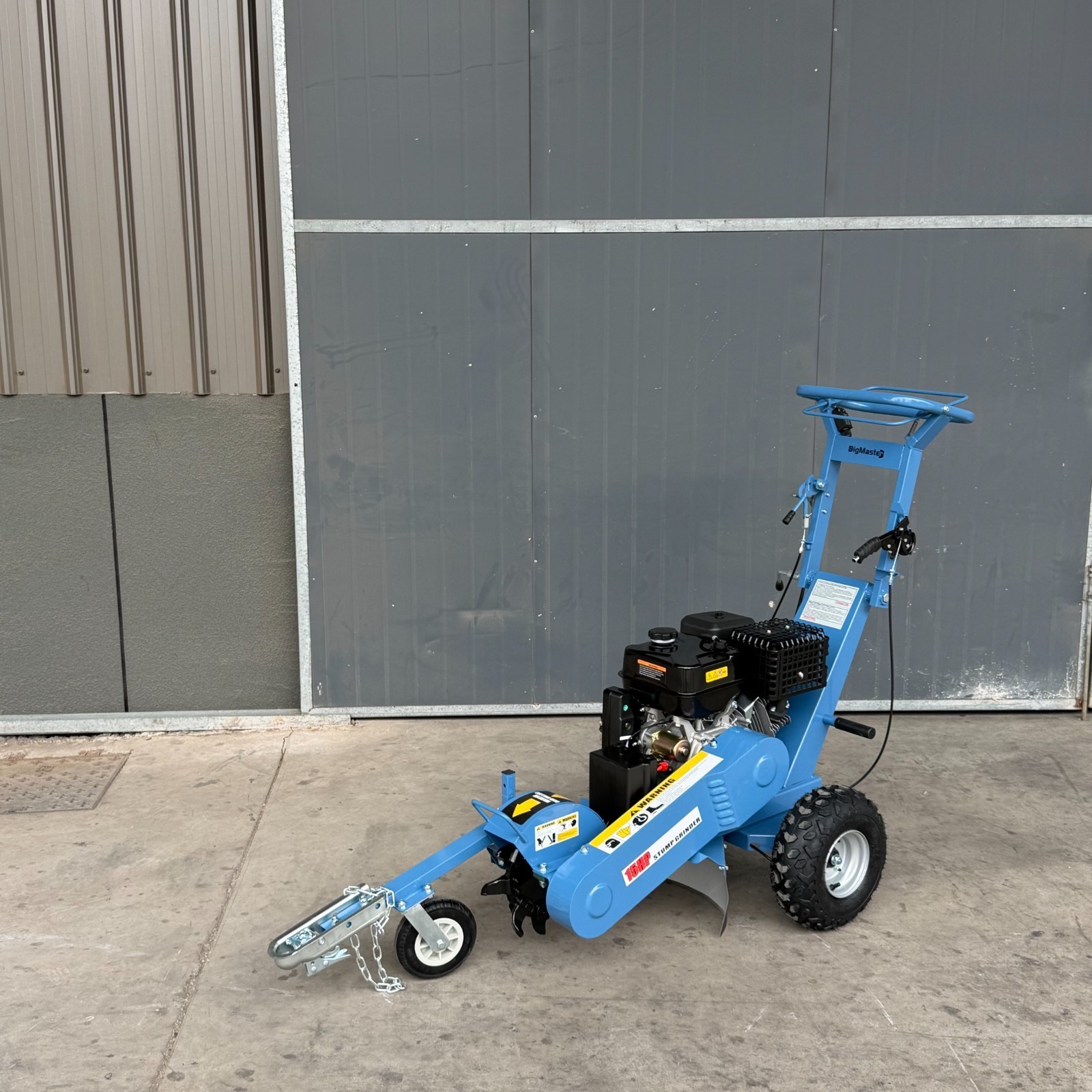 15HP Gas Stump Grinder Electric Start 15'' Cutting Height 10'' Cutting Depth