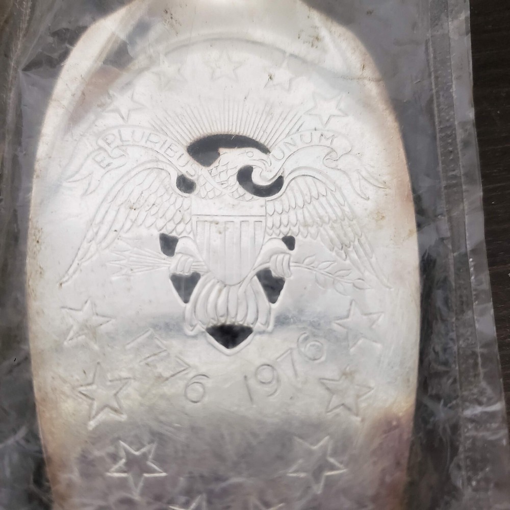 Vtg New Seal Oneida Cake/Pie Server Silver Plate