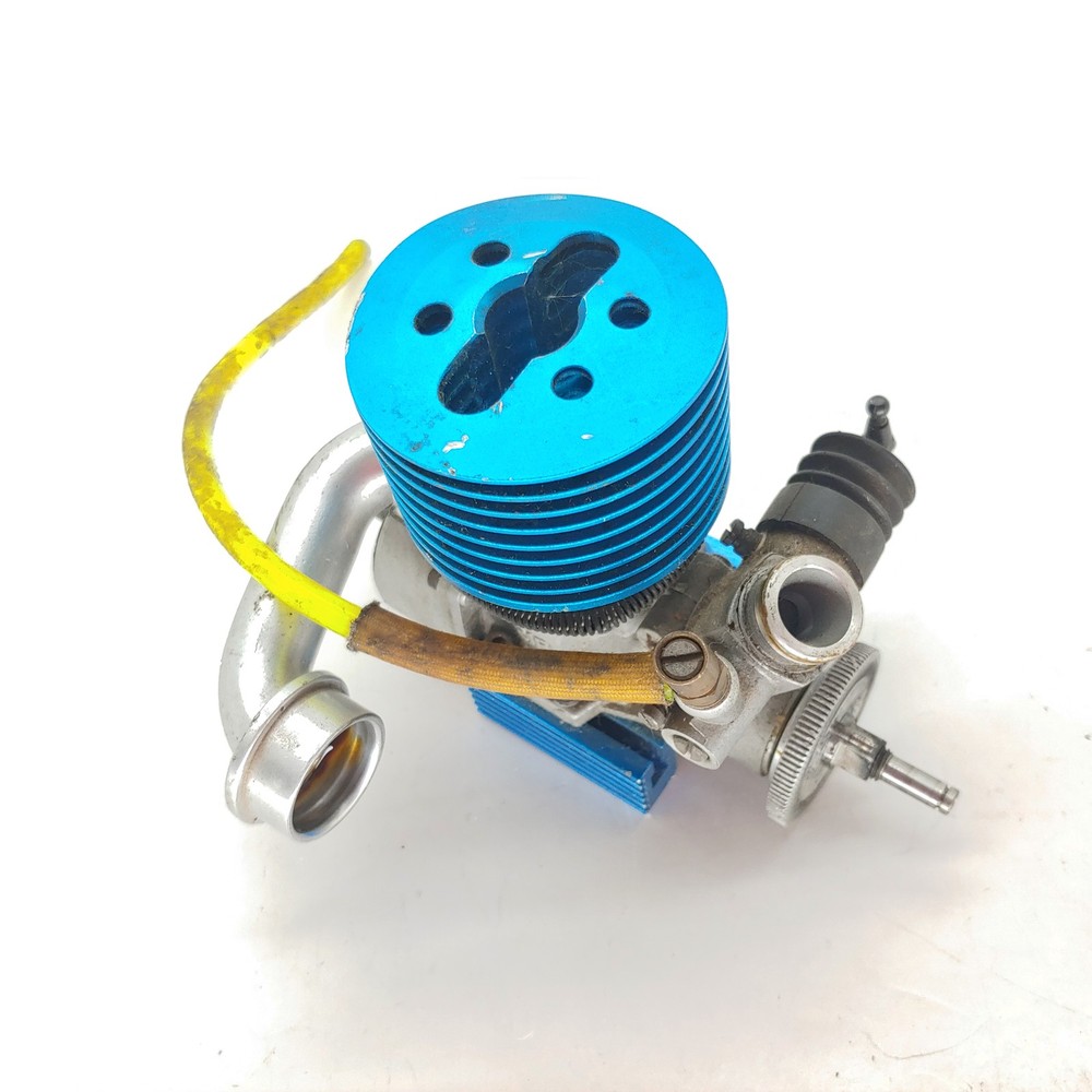 AS IS/READ: Team Associated Pro 21R Nitro Engine - Cracking Noise