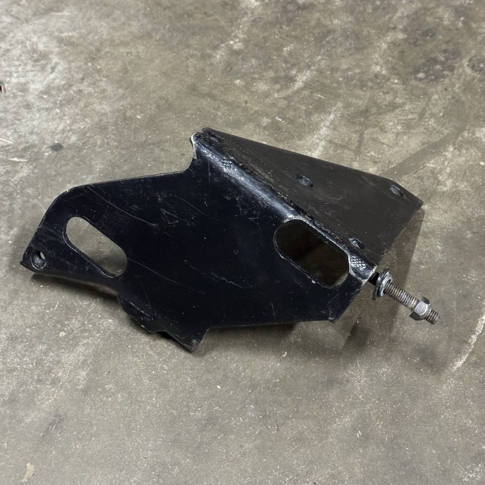 Porsche 911 AC Compressor Mounting Bracket SUPPORT A/C Air Conditioning