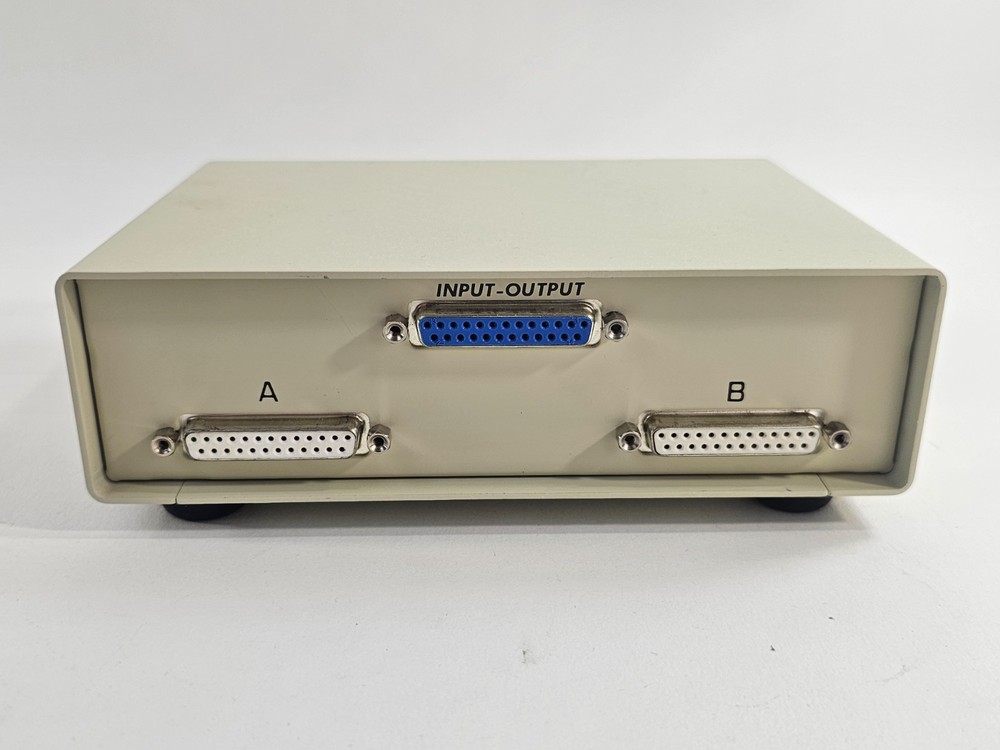 BusinessLand Manual DB-25 A/B Data Switch Box - Parallel Port Selector - Tested