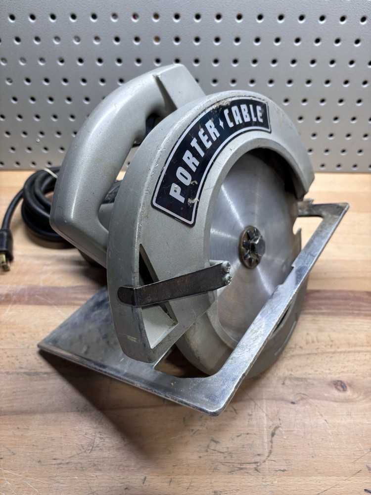 PORTER-CABLE 368-1 type 2 Circular Saw Corded Electric Gray & Silver. Tested!