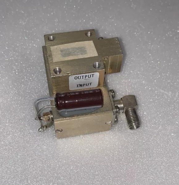 MICROWAVE OSCILLATOR TUNABLE 24Ghz DRO .TESTED