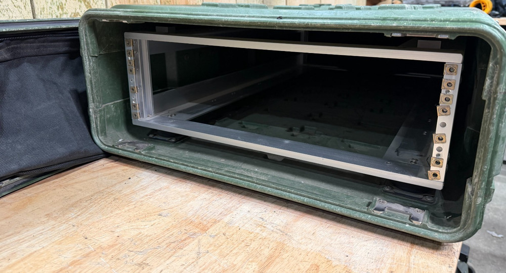 ECS Server 3U Rack Rackmount 19" X 30" Frame Waterproof Green Storage Case