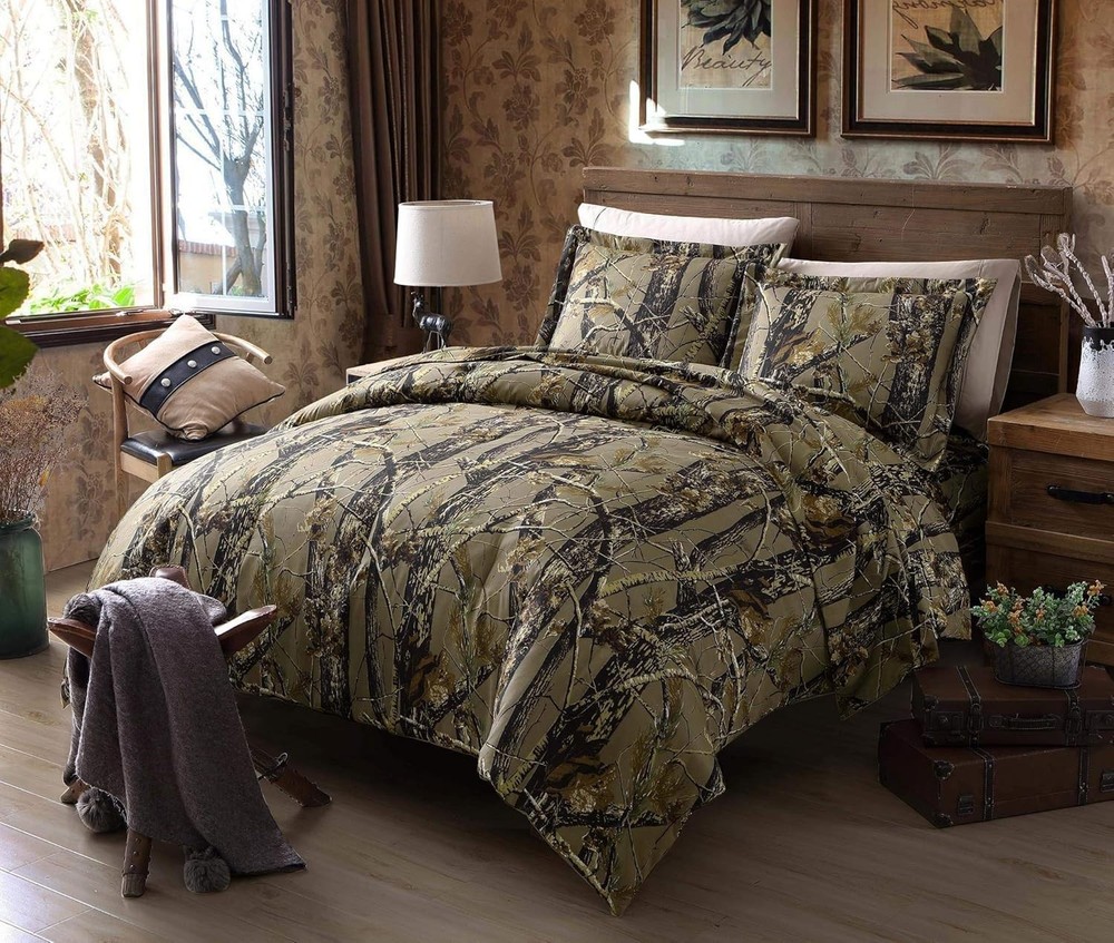 Lightweight Nature Camo Queen Comforter Set - 3-Piece Microfiber Bedding