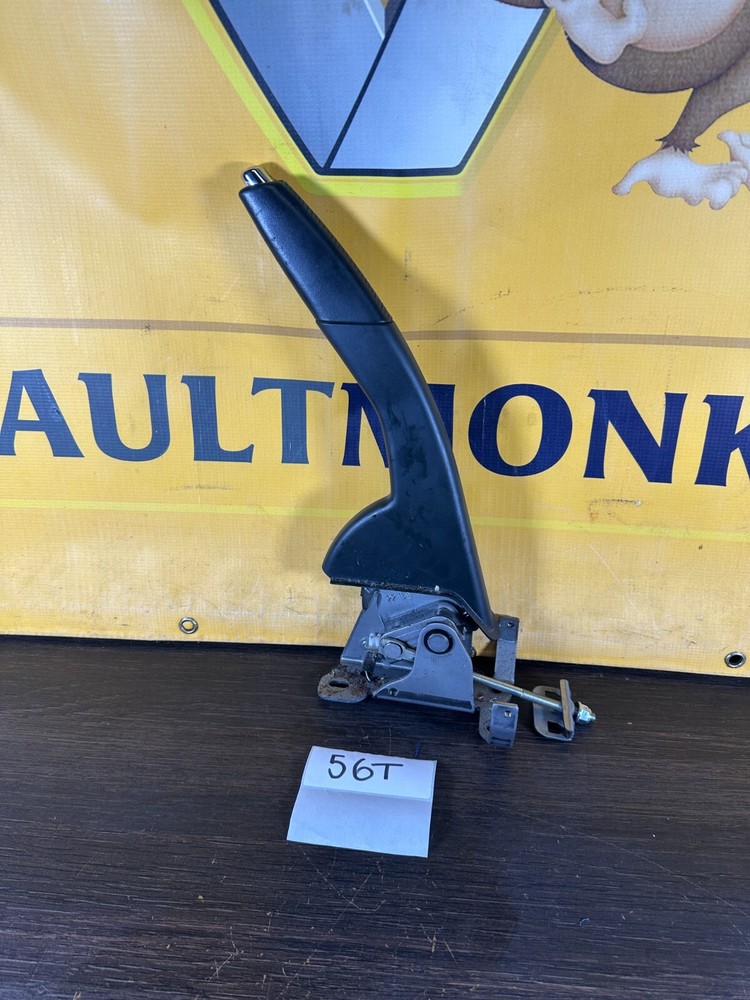RENAULT CAPTUR MK1 HANDBRAKE 56T