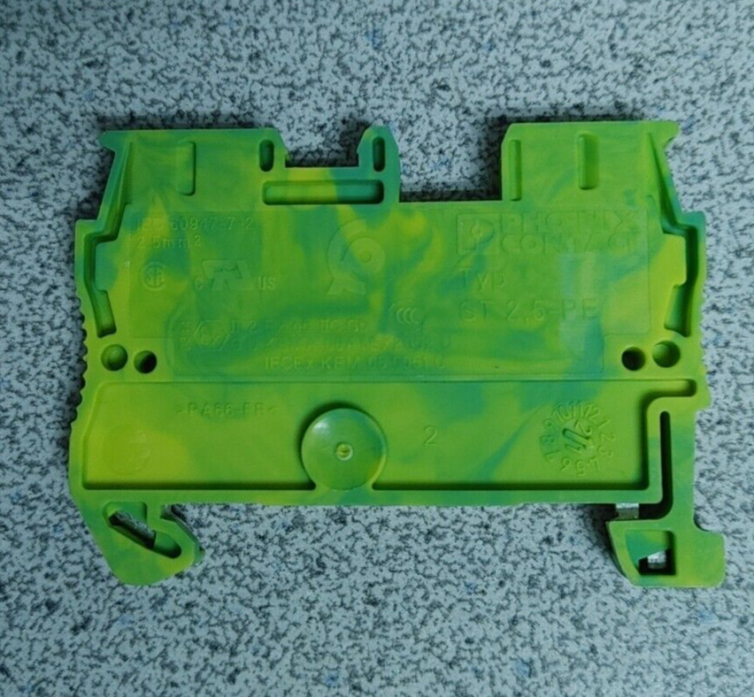 PHOENIX CONTACT ST 2,5-PE GROUND TERMINAL NEW!! QUANTITY!! READ!!